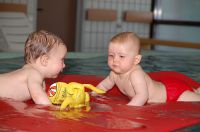 Babyschwimmen_003f_9 Babyschwimmen_003f_9